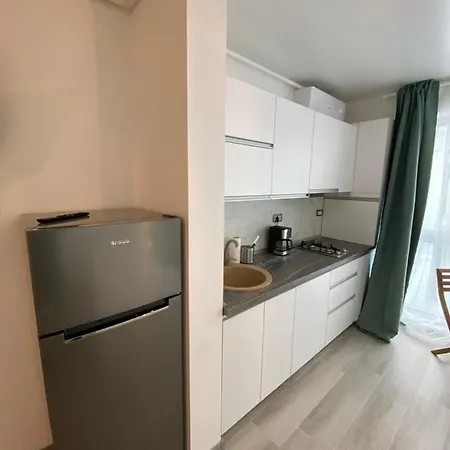 Sam Studio By Alezzi-mamaia Nord Apartment Navodari